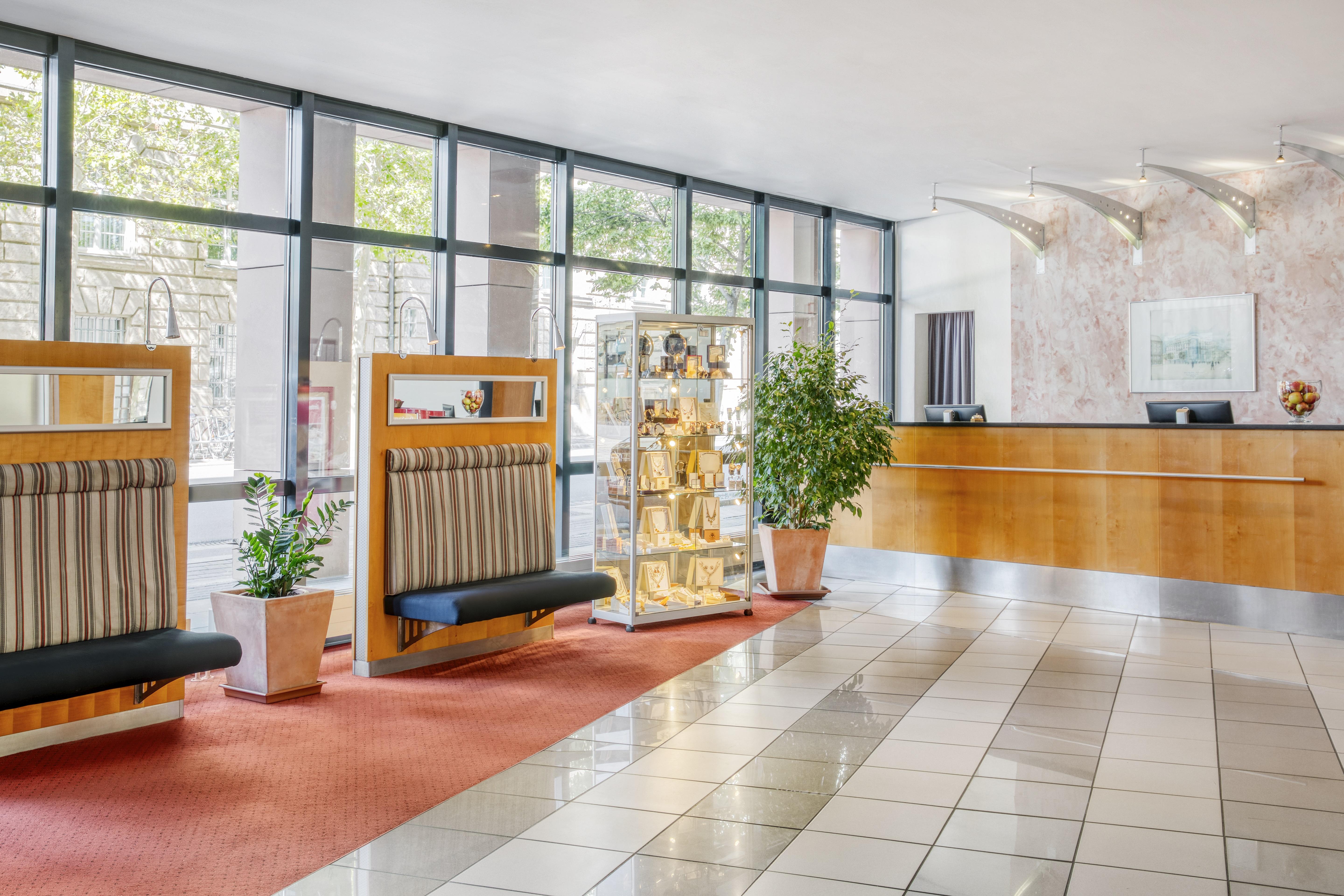 Intercityhotel Erfurt Dış mekan fotoğraf