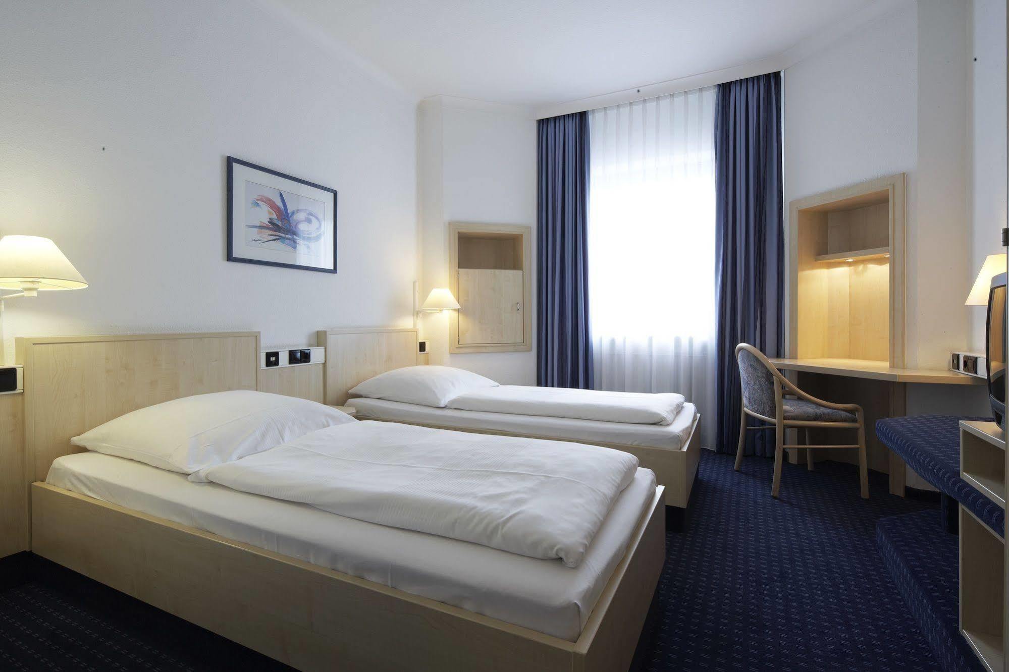 Intercityhotel Erfurt Dış mekan fotoğraf